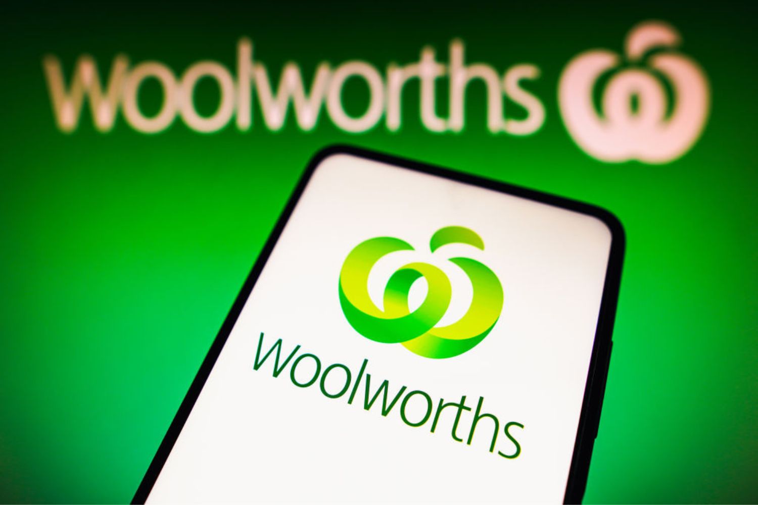 woolworths-app-on-phone