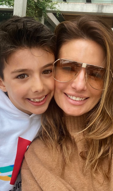 ada nicodemou and son johnas