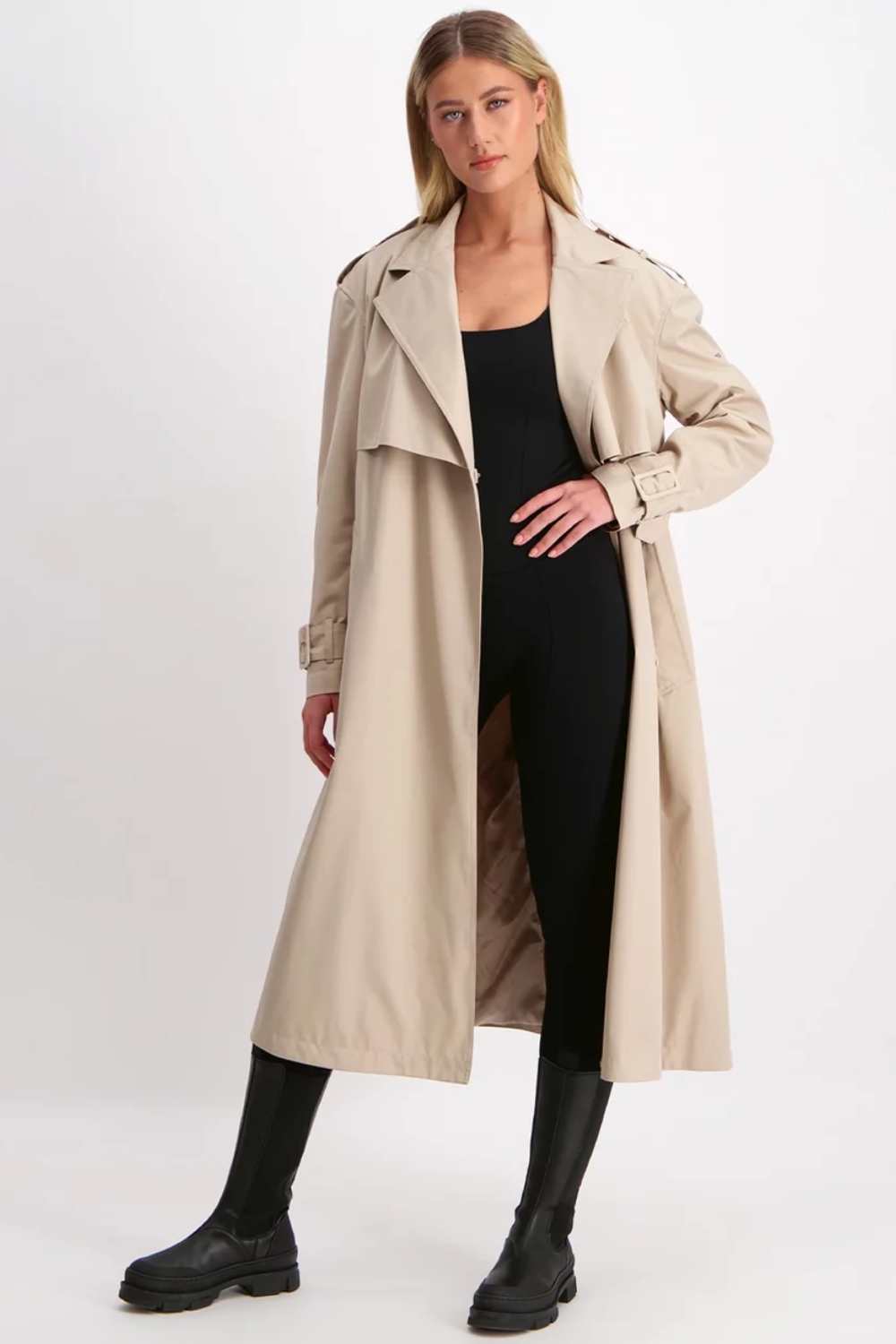 The Best Waterproof Trench Coats In Australia | New Idea